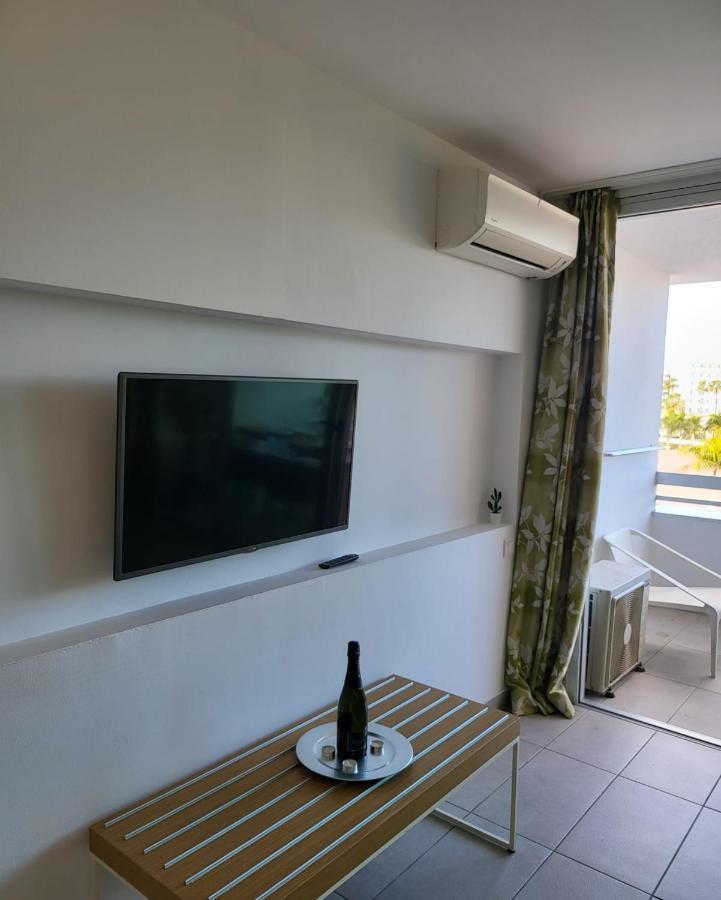 Moderno Apartamento Cerca De La Playa 18 Appartamento San Bartolomé Esterno foto